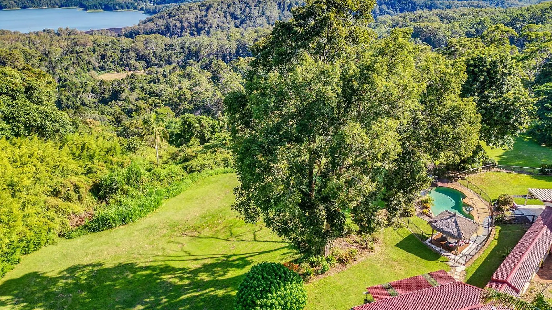 Kookaburra Cottage Montville 0*,  Australia